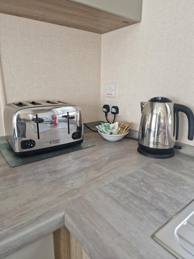 Hotel Nightingale South Cerney Esterno foto